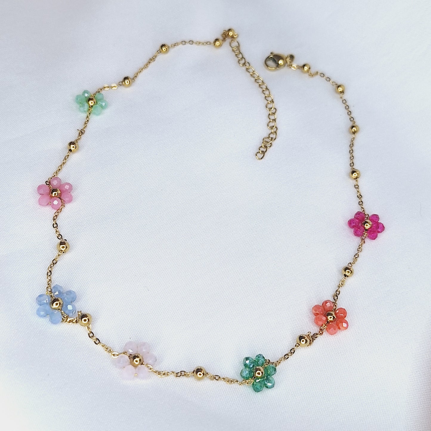 Choker flower