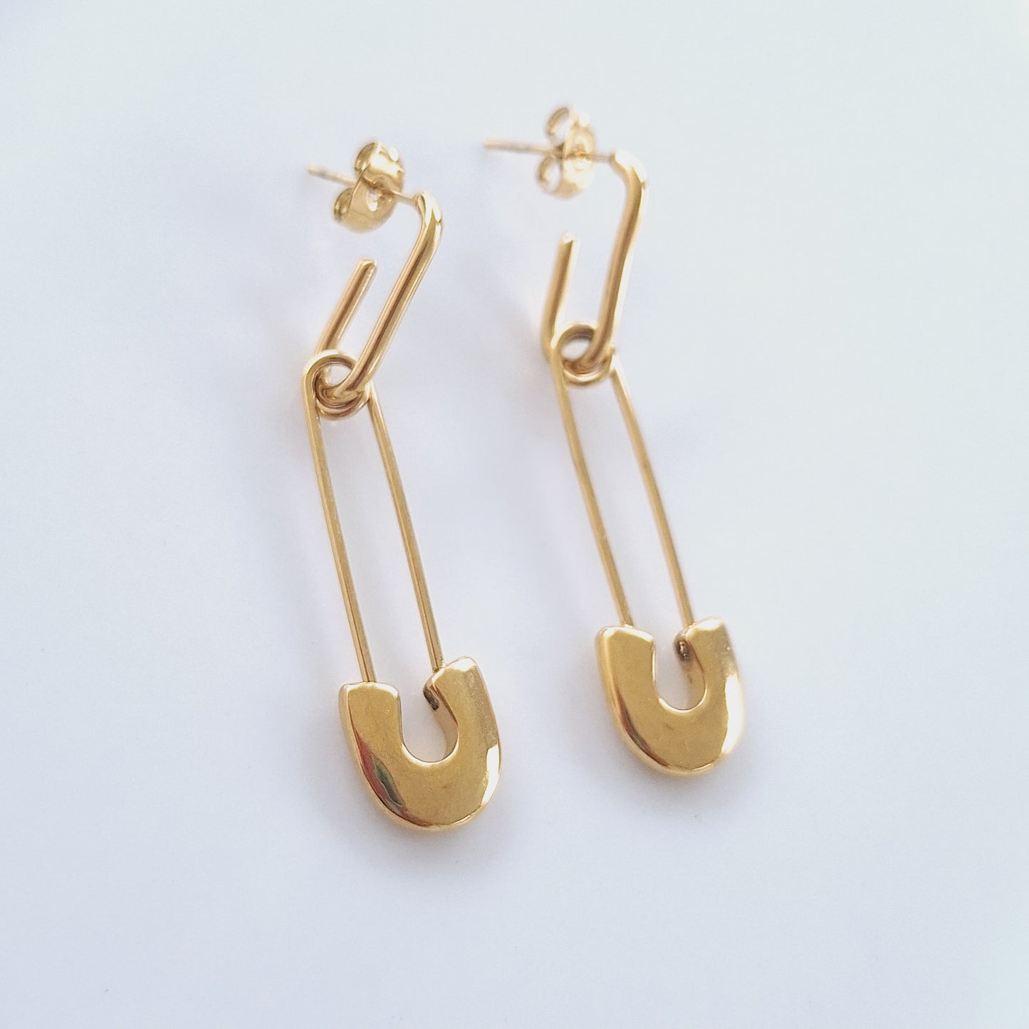 Safety pin earring