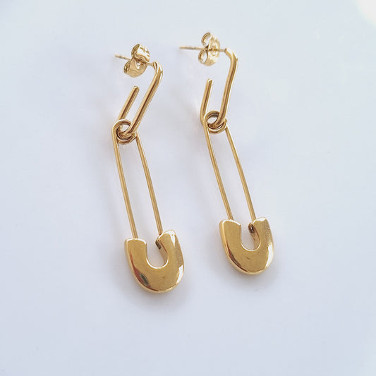 Safety pin earring