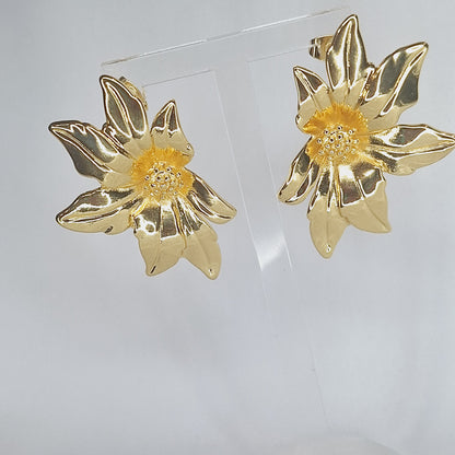 Flower Lux Earring